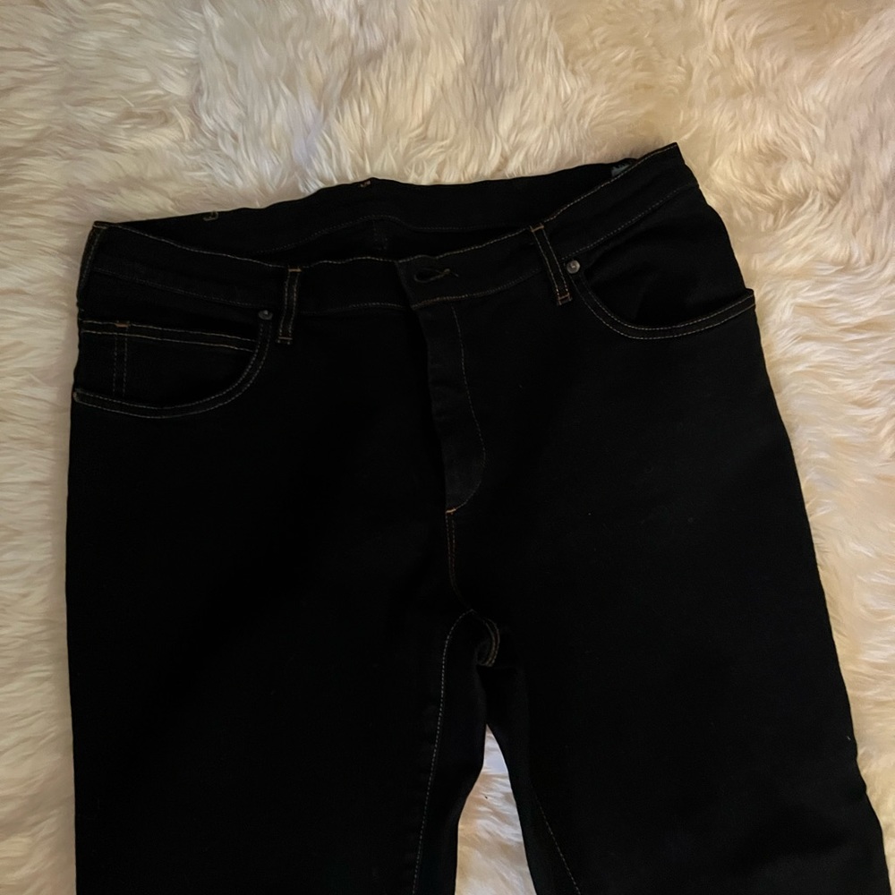 Jeans - Picture 2 of 4